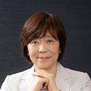 宮井真千子氏