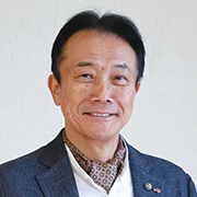 藤江太郎氏